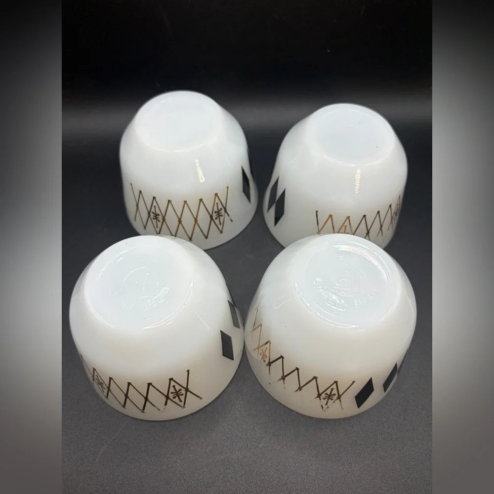 4 Federal Glass Vintage MCM Milk Glass Atomic Harlequin Dessert Custard Cups - Picture 5 of 11